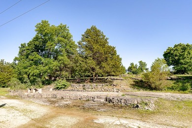 Lakefront living at its finest! Enjoy breathtaking lake views - photo 36