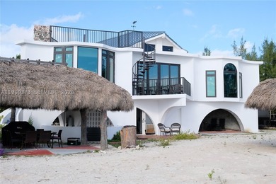 Welcome to The Barnacle Bed and Breakfast, a rare oceanfront - photo 7