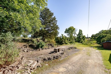 Lakefront living at its finest! Enjoy breathtaking lake views - photo 38