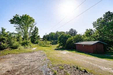 Lakefront living at its finest! Enjoy breathtaking lake views - photo 48