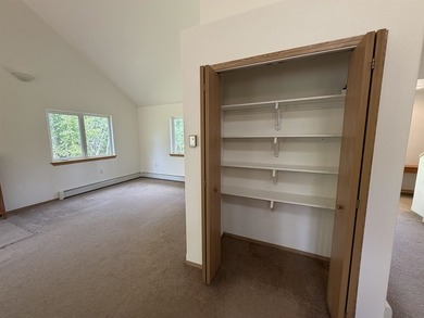 Welcome home to this inviting 3-bedroom, 2-bath residence - photo 8