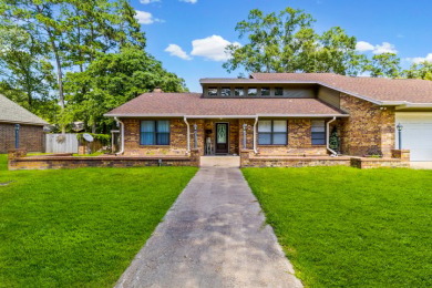 Waterfront home on Lake Livingston - photo 13