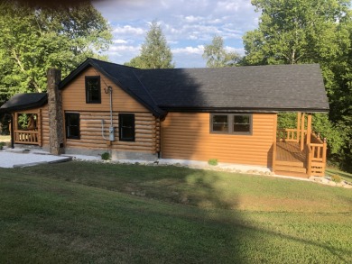 Hemlock Log Cabin 
Garage game room ,Jacuzzi - photo 3