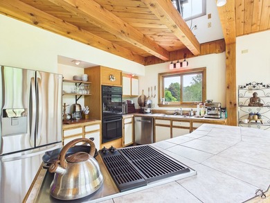 LOCATION LOCATION. Contemporary style home located in desirable - photo 11
