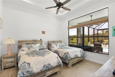 Pool, lake, cul-de-sac and all in a gated community. What more - photo 19