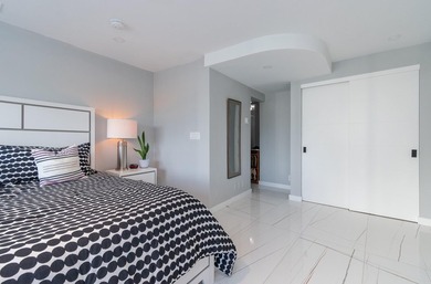 Owner offers a very competitive price. Outstanding 2/2 unit with - photo 20