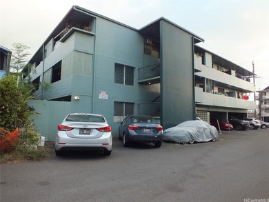 WELL KEPT UNIT * 2 BEDROOM, 1 BATH WITH LANAI * RENOVATED 2020 * - photo 22