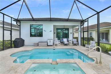 Pool, lake, cul-de-sac and all in a gated community. What more - photo 28