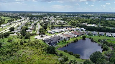 Pool, lake, cul-de-sac and all in a gated community. What more - photo 37