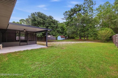 Welcome home to this well maintained 3-bedroom, 2-bathroom home - photo 45