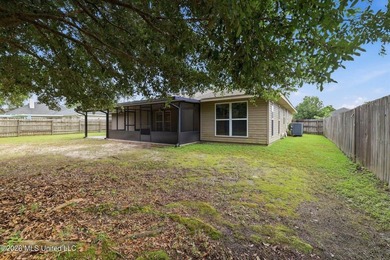 Welcome home to this well maintained 3-bedroom, 2-bathroom home - photo 49