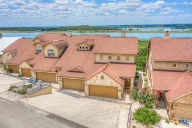 Canyon Lake Townhome/Townhouse Sale Pending in Canyon Lake Texas