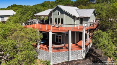 Lake Home For Sale in Canyon Lake, Texas
