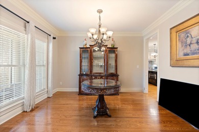Welcome to this stunning 5-bedroom, 4.5-bathroom home located in - photo 12