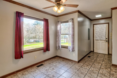 Beautiful Waterfront Lot Home at an Affordable Price! - photo 17