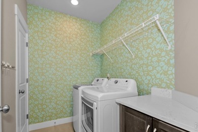 Enjoy easy, single-level living in this 2-bed, 2-bath condo - photo 34