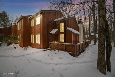 Lake Townhome/Townhouse For Sale in Lake Harmony, Pennsylvania