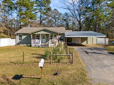 Lake O The Pines Home For Sale in Avinger Texas