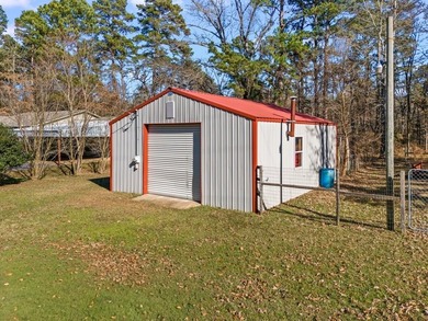 Move-In Ready Home in Crestwood Subdivision on Lake O' the Pines - photo 3