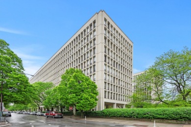 Lake Michigan - Cook County Condo For Sale in Chicago Illinois