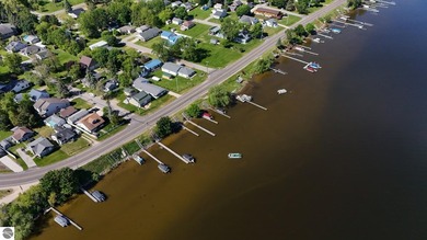 2 Bedroom, 1 Bathroom beautiful home with deeded access to - photo 28