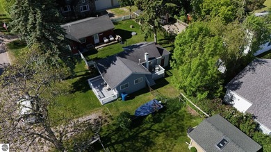 2 Bedroom, 1 Bathroom beautiful home with deeded access to - photo 30