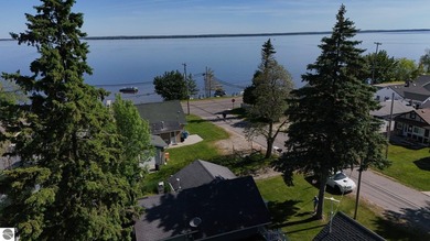 2 Bedroom, 1 Bathroom beautiful home with deeded access to - photo 31