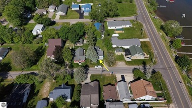 2 Bedroom, 1 Bathroom beautiful home with deeded access to - photo 33