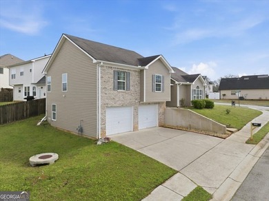 **PRICE REDUCED BELOW MARKET VALUE - MOTIVATED SELLER!** This is - photo 3