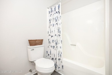 Stunning newly renovated white brick home in DOWNTOWN GOLF CART - photo 25