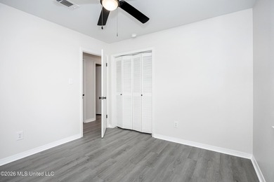 Stunning newly renovated white brick home in DOWNTOWN GOLF CART - photo 27