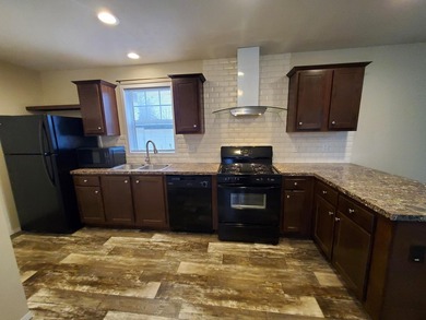 (private lake, pond, creek) Home For Sale in Orion Township Michigan