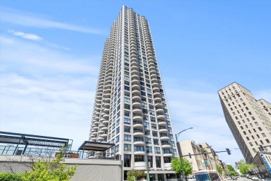 Lake Home For Sale in Chicago, Illinois
