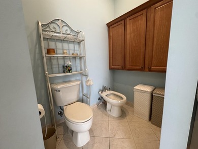 Welcome Home to Luxury and Comfort! Step into this stunning - photo 34