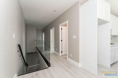 Unlock the full potential of coastal rental income with this - photo 35