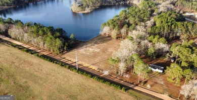 Lake Acreage For Sale in Tifton, Georgia