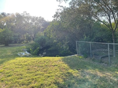 **PRICE IMPROVEMENT** HUGE LOT, AMAZING LOCATION!! Nearly 3/4 of - photo 11