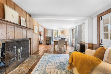 Wonderful waterfront antique home on 1.6 acres. The Parker Bull - photo 16