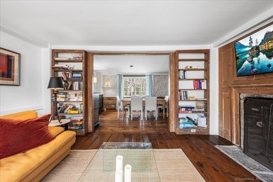 Wonderful waterfront antique home on 1.6 acres. The Parker Bull - photo 19