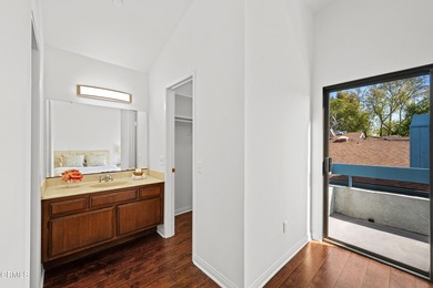 Great Location - Top Floor, End Unit, Single level with