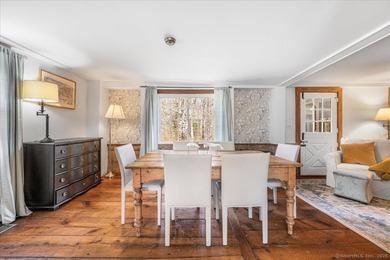 Wonderful waterfront antique home on 1.6 acres. The Parker Bull - photo 21