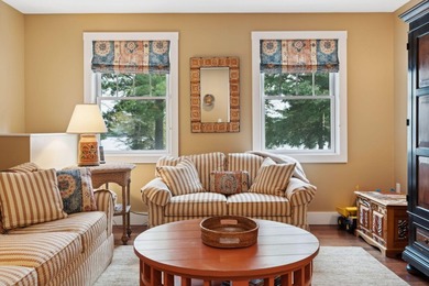 Privately nestled on over 7 acres of dramatic, unspoiled - photo 29