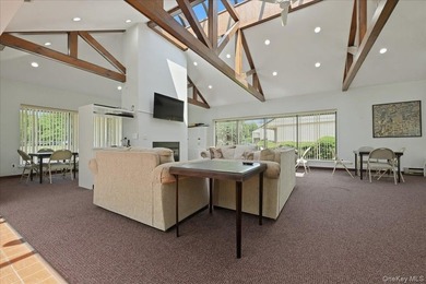 Welcome to Willow Wood, where comfort, convenience, and - photo 30