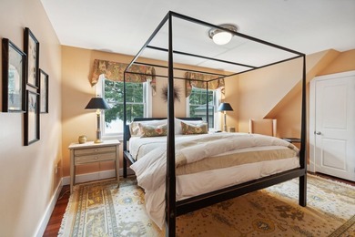 Privately nestled on over 7 acres of dramatic, unspoiled - photo 32