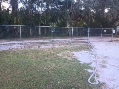 **PRICE IMPROVEMENT** HUGE LOT, AMAZING LOCATION!! Nearly 3/4 of - photo 32