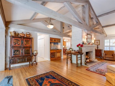 Charming Austin limestone home on a corner lot in the heart of - photo 10
