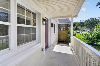 WELCOME HOME TO THIS LOVELY 3 BEDROOM 2 BATH EQUIPPED WITH ALL - photo 3