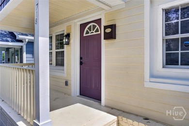 WELCOME HOME TO THIS LOVELY 3 BEDROOM 2 BATH EQUIPPED WITH ALL - photo 4