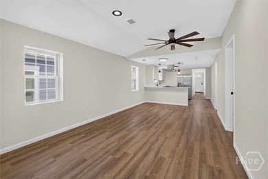 WELCOME HOME TO THIS LOVELY 3 BEDROOM 2 BATH EQUIPPED WITH ALL - photo 7