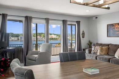 Amazing views of beautiful Lake Hamilton and mountains from this - photo 13